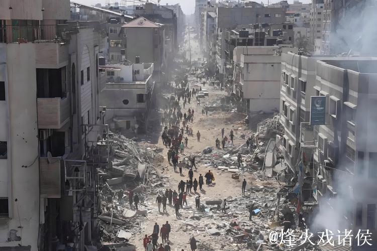 图片报:多特后防线出现危机,将面临安东和安塞 图片报:多特后防线出现危机,将面临安东和安塞